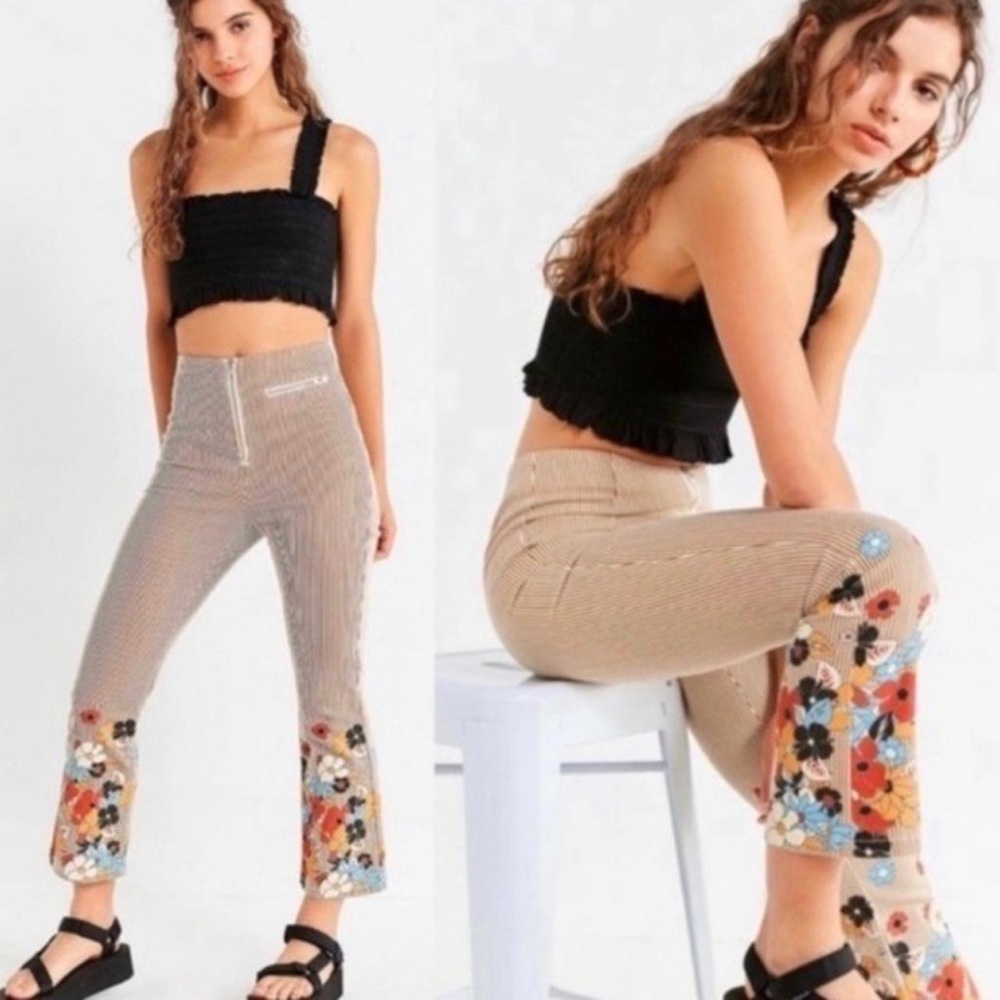Urban Outfitters BDG Stripped Capri Flare Pants